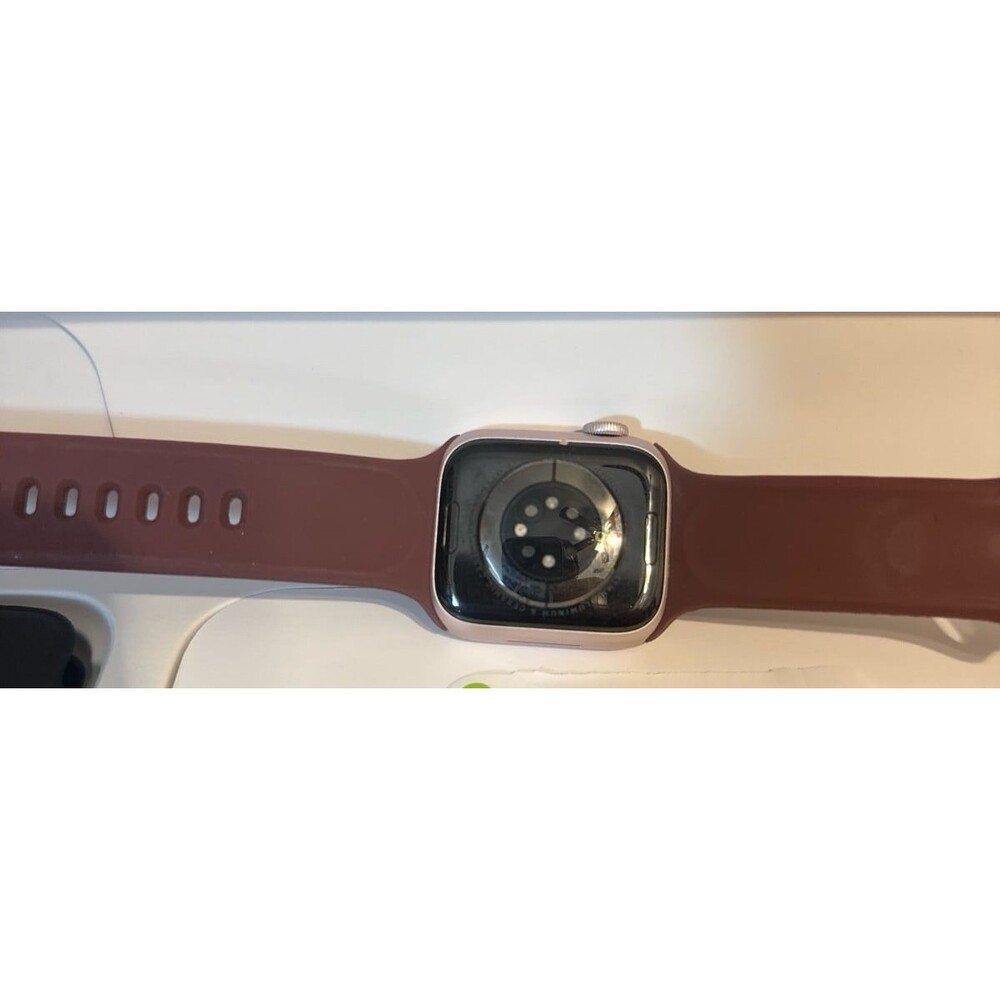Apple Watch Series 9 GPS Aluminum 45MM Aluminum Midnight SL MR9C3LL/A - Picture 2 of 4